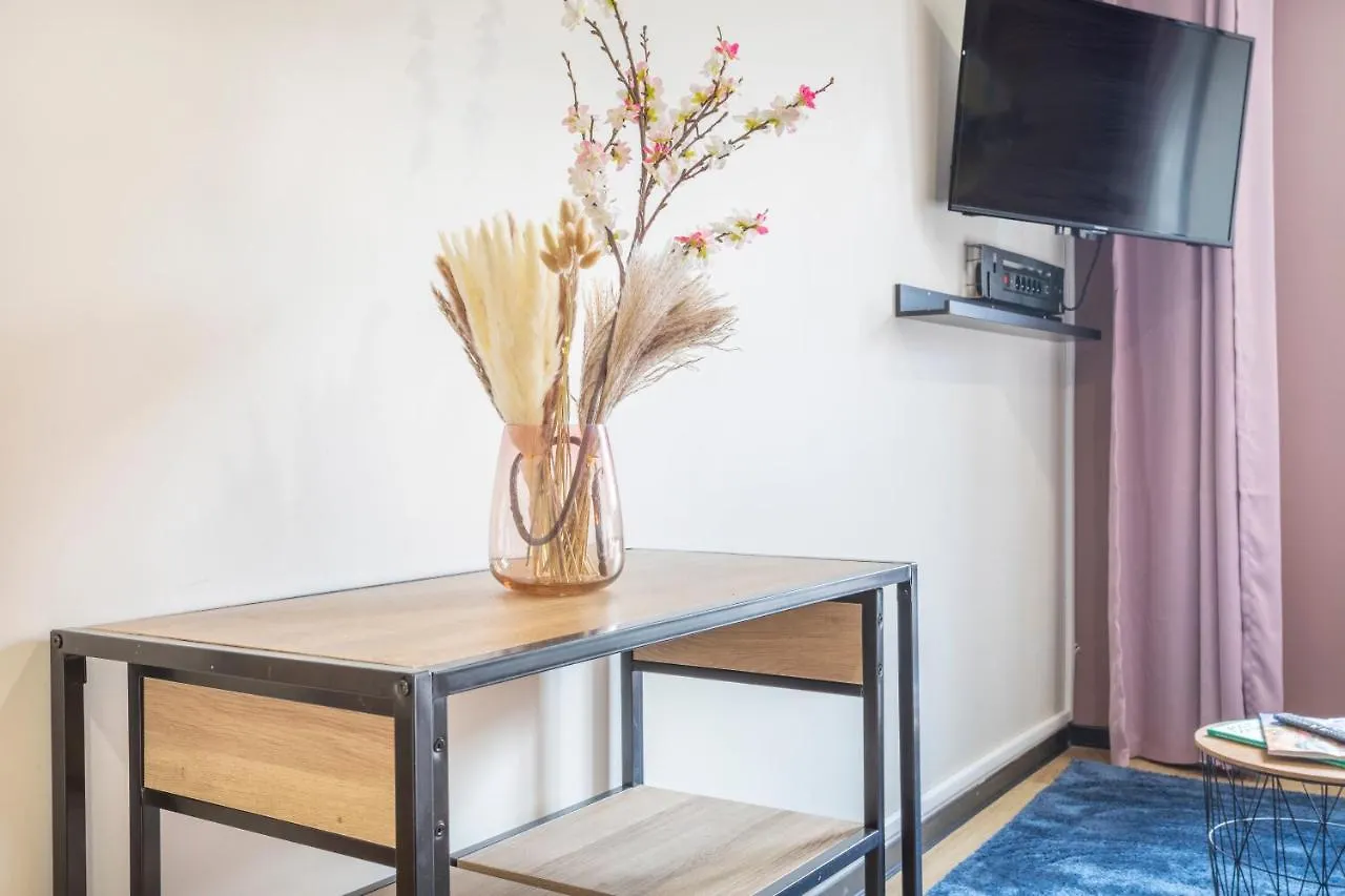 Ferienwohnung Adira Resid'Marseille Vieux-Port 2 Etoiles 0*, Marseilles